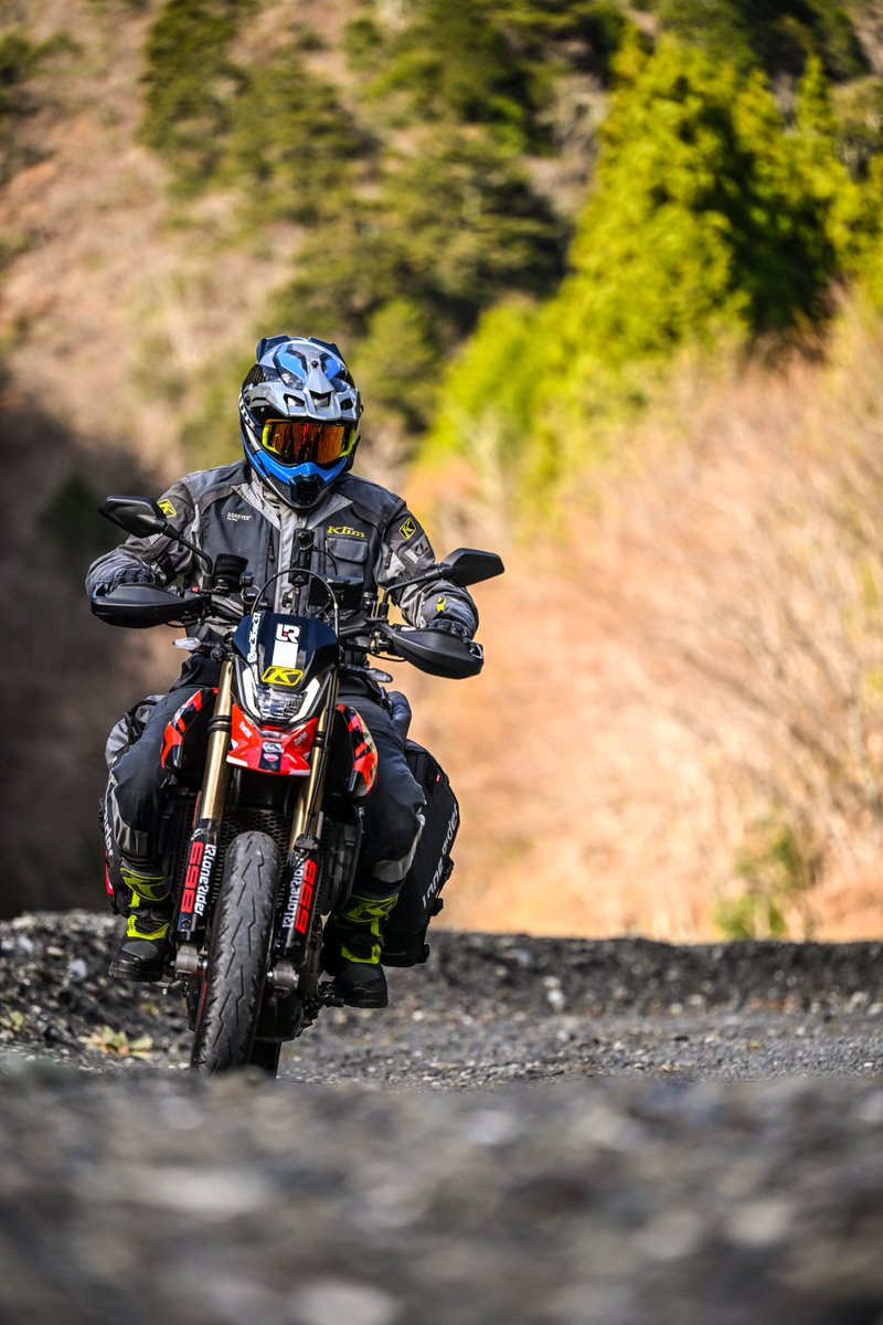 のりさんページ 何時もの梅ヶ島より🏍️ おはよ～ございます😊 昨日は、ドゥカティ乗り