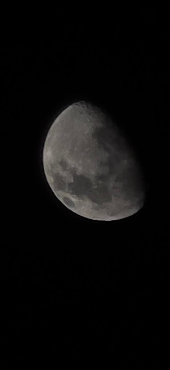 Nay mình xin chân thành cám ơn các bạn đã donate cho mình . Mấy bữa nay công việc bận  nên không có nhiều thời gian. Mình thấy có nhiều bạn nt hỏi về địa chỉ và nhân viên, do nhiều tin nhắn quá nên mình chưa trả lời kịp, mong các bạn thông cảm