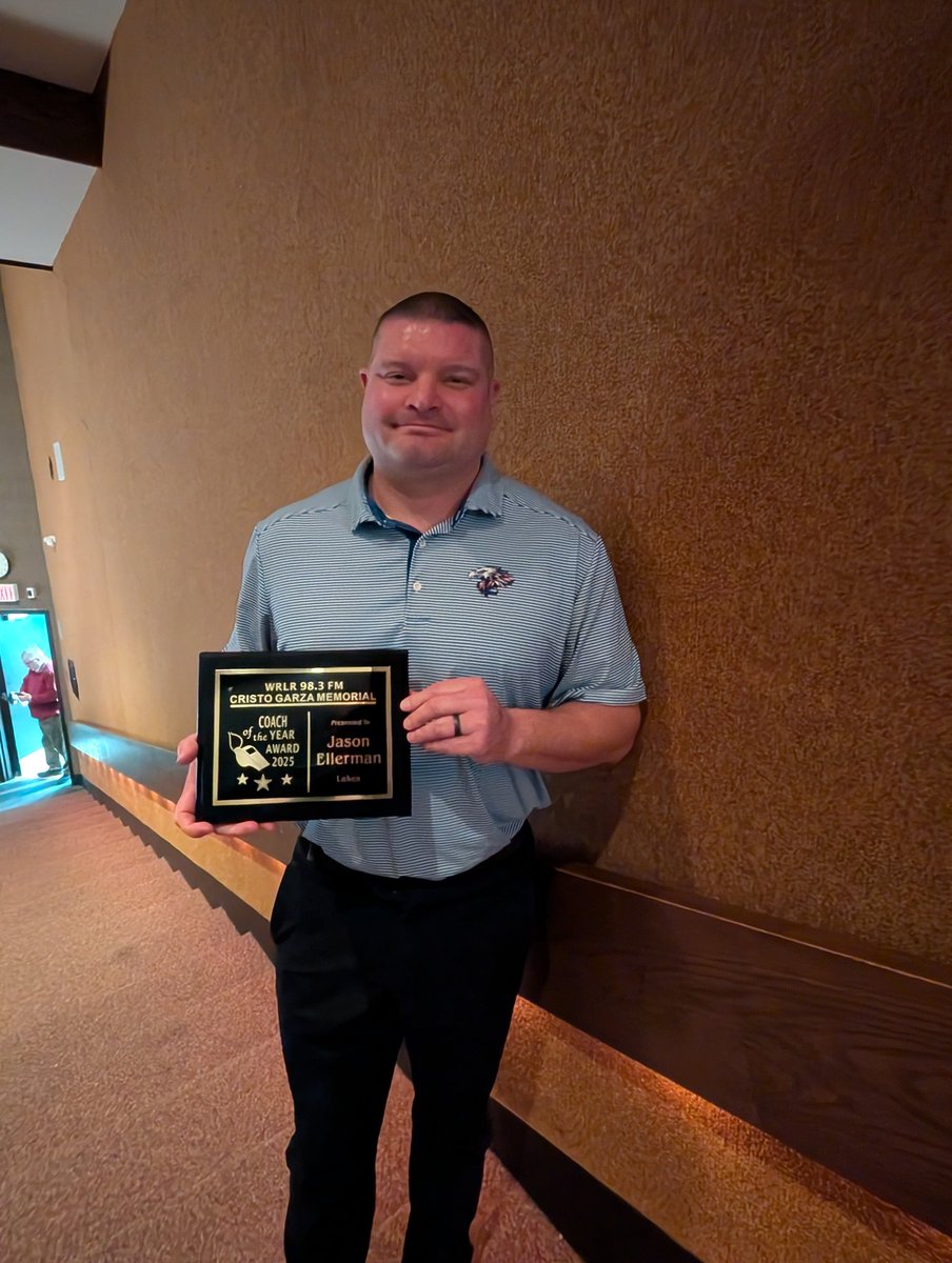 Lindsay Ellerman tweet media