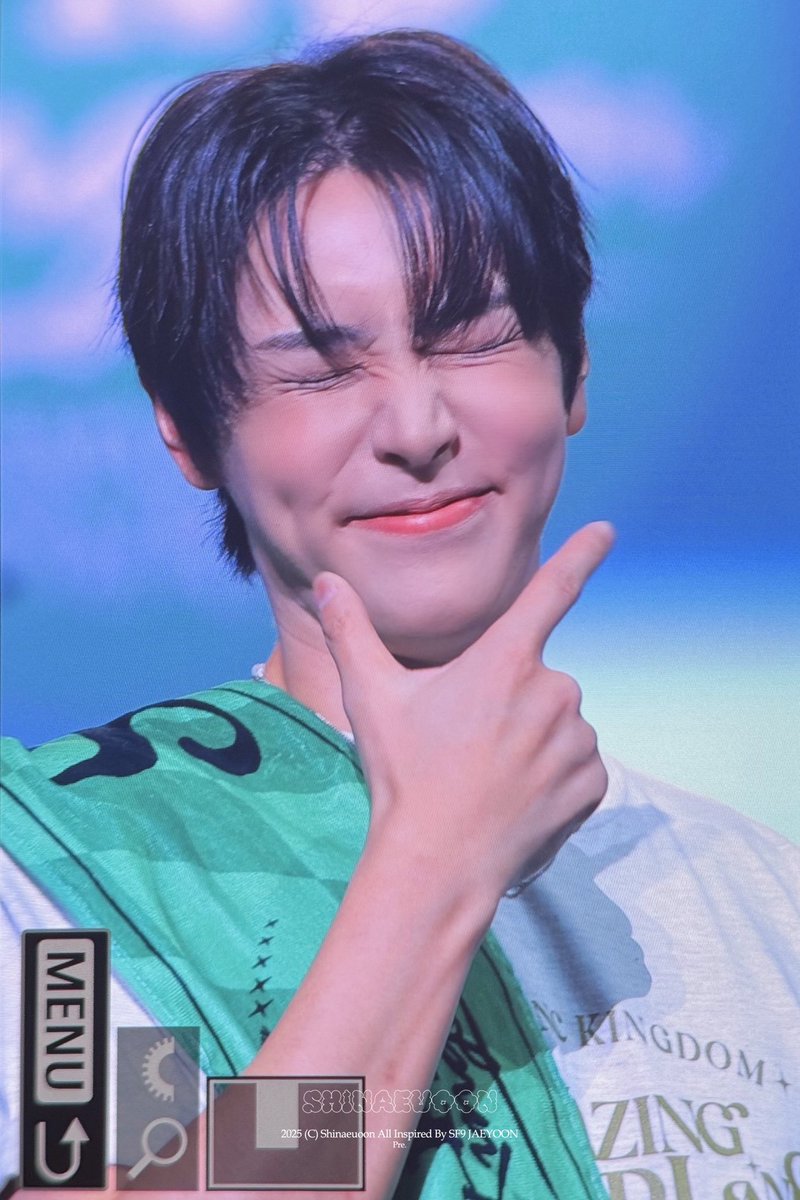 어떻게 이렇게 상큼하지????
갑자기 세상이 환해진 기분