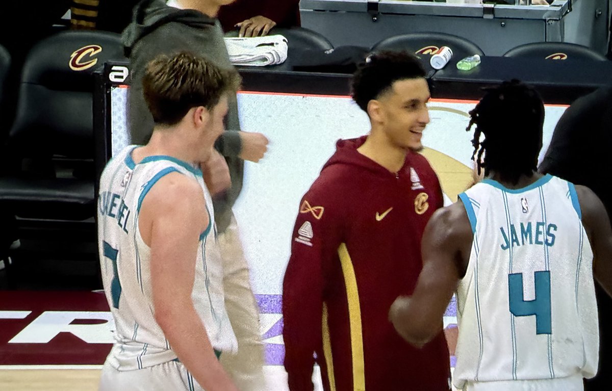 Kon and Sion went directly to Tyrese Proctor after the game. 🥲

#TheBrotherhood