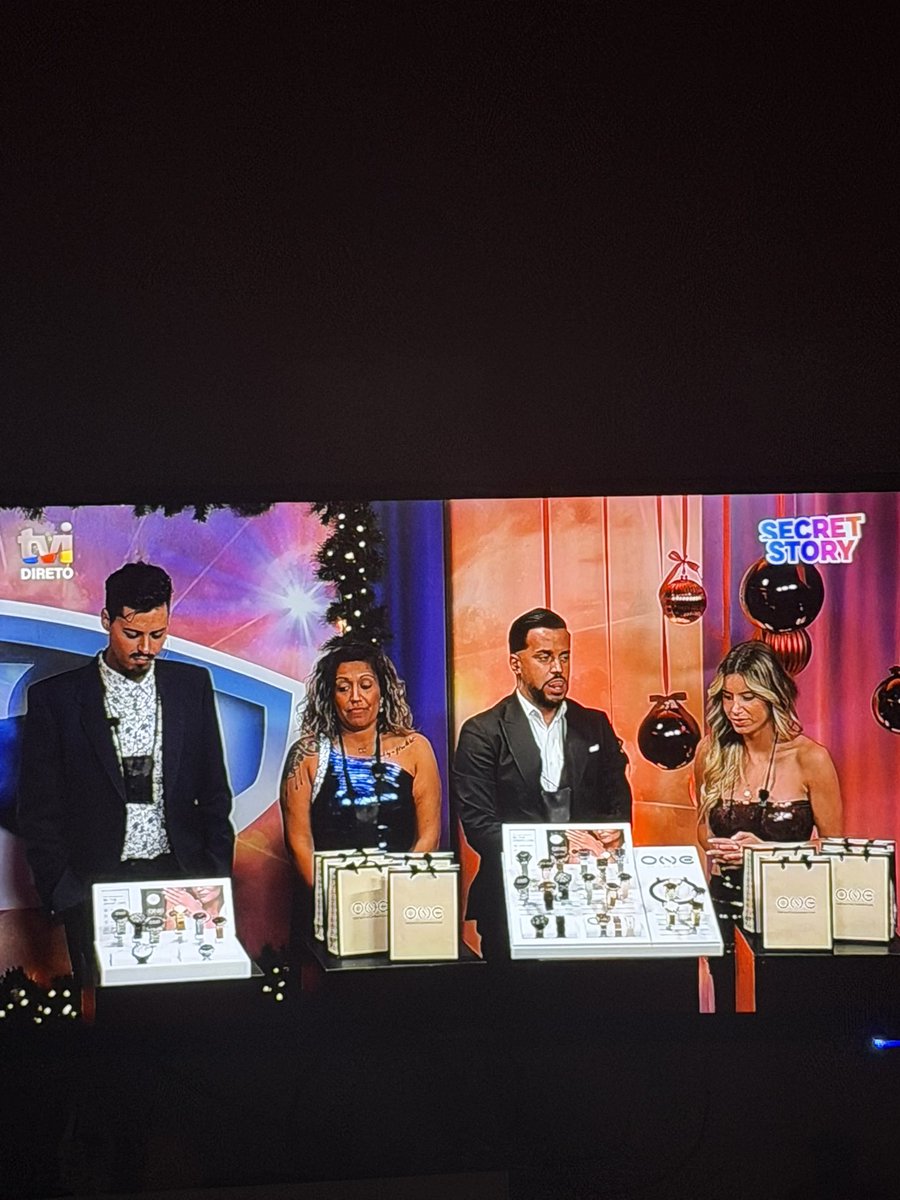 YazBurMahCan24's tweet photo. Por mim estes podiam ser os finalistas #sstvi https://t.co/wHXgJ2PsTa