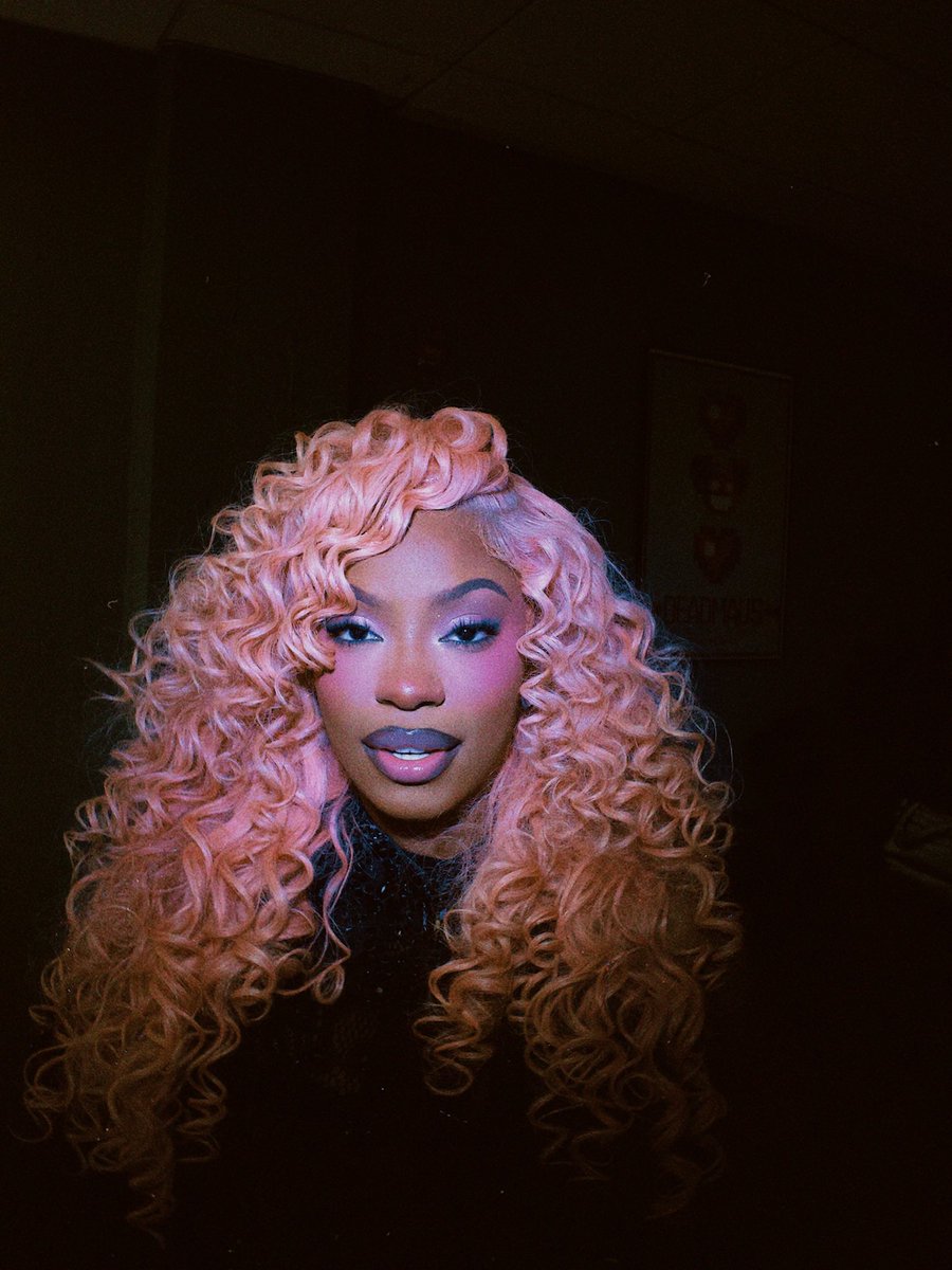 themonaleo's tweet image. 