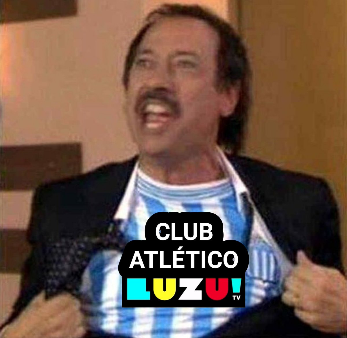 todos felices en el estudio para salir desde ahí, compartiendo la foto que subió nico