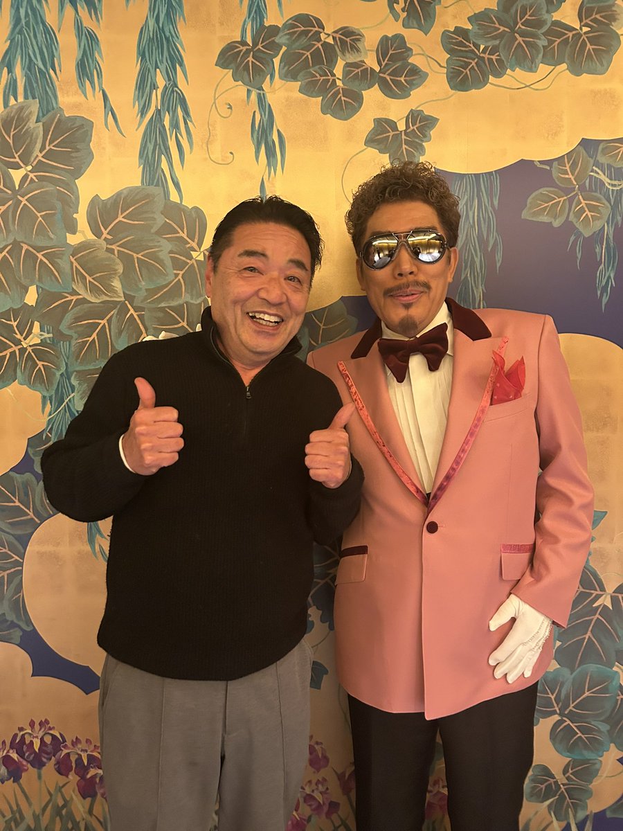 tkariya's tweet image. 12/14 鈴木雅之ディナーショー🍽️
2025 XMAS PRIVATE HOTEL TOUR SPECIAL!

今年リニューアルオープンした
エスパシオ名古屋キャッスルホテルは
とにかく全てが絢爛豪華🌟🏰

隣接する名古屋城の夜景を眺めながら
マーチンのゴージャスなステージを満喫🎶