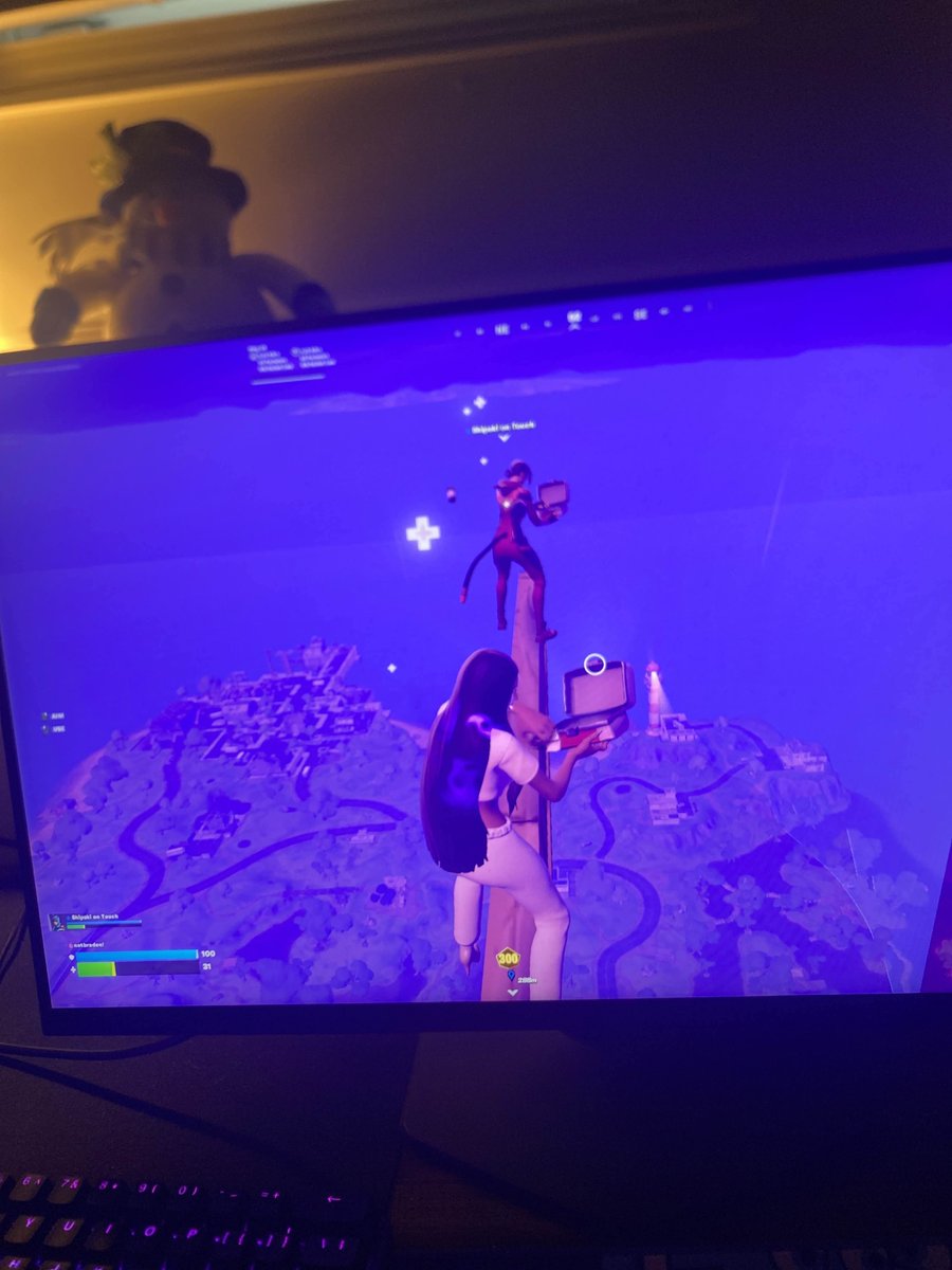 notbraden tweet media