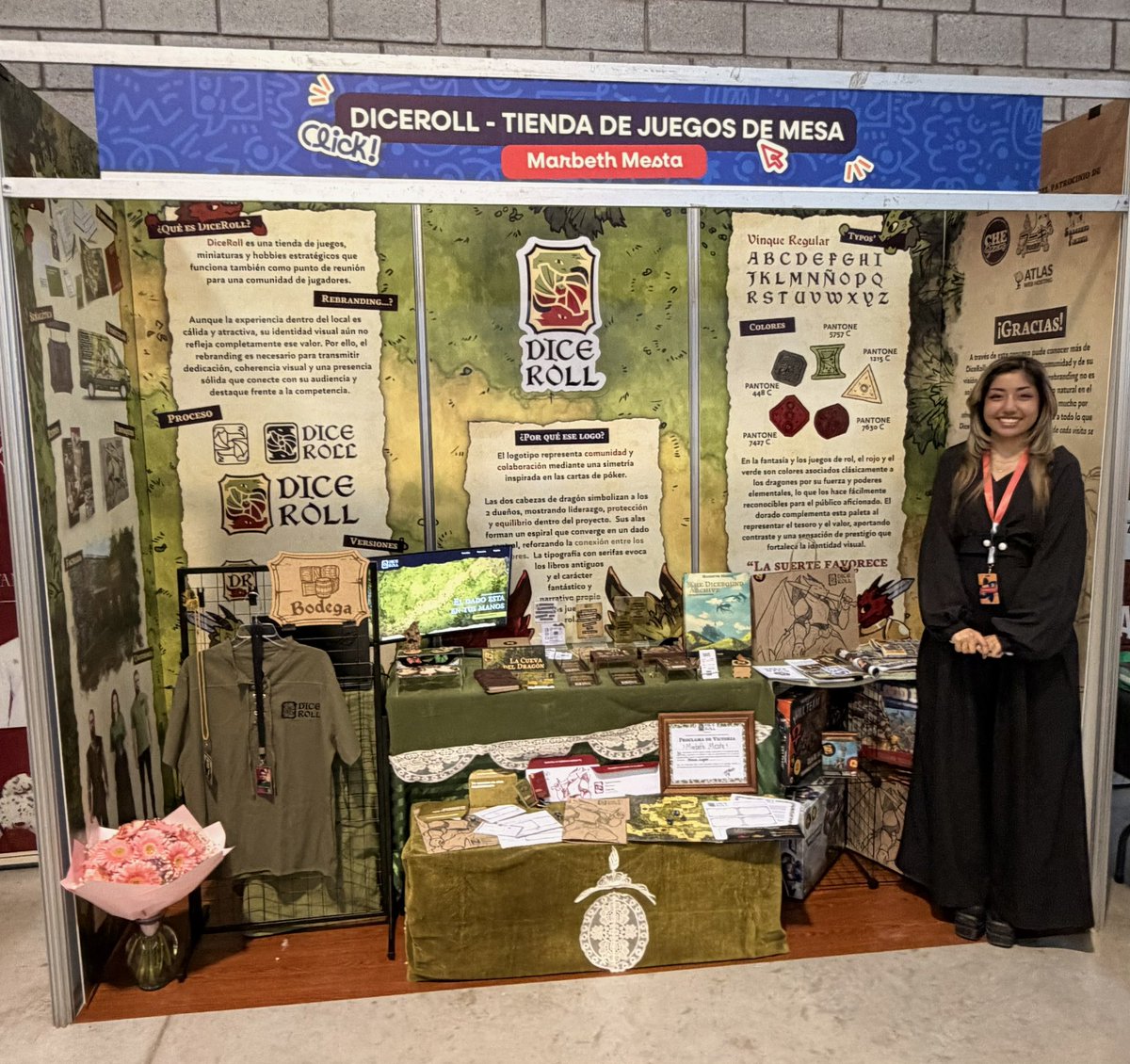 marbeth_mesta's tweet image. Mi exposición quedo preciosa y ver a tanta gente acercándose y preguntándome por ella me hizo sentir que valió la pena todo el esfuerzo 😔