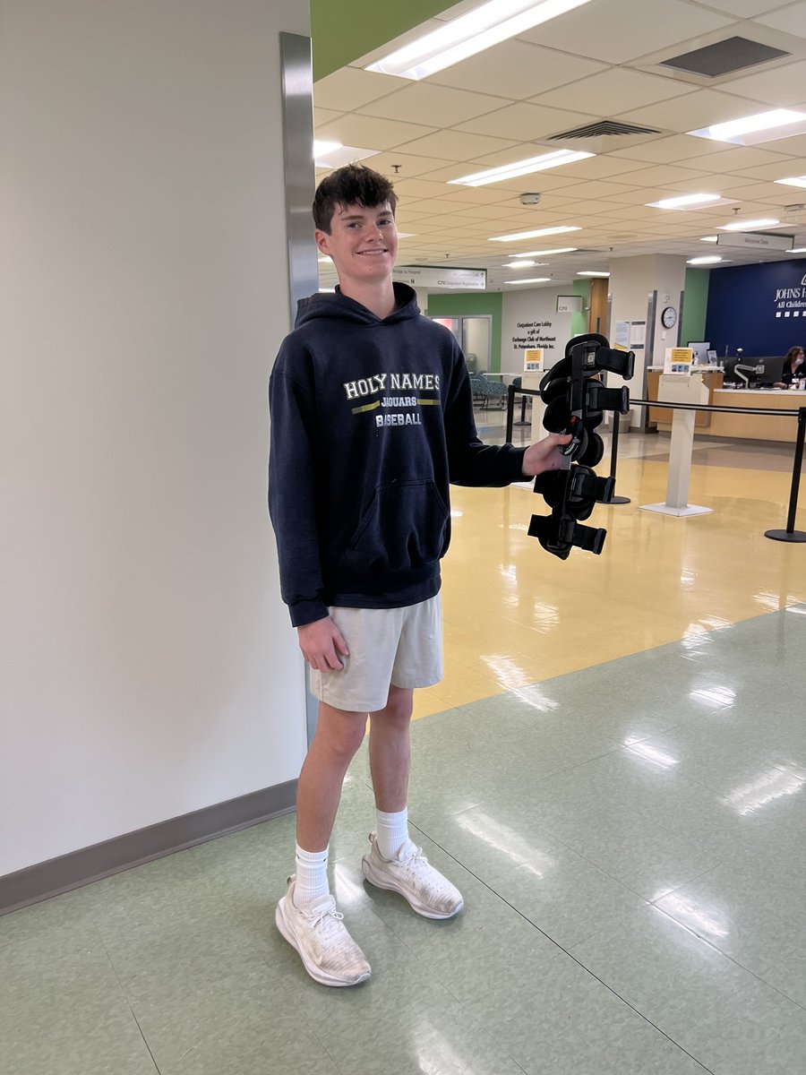 TimK__'s tweet image. Super proud of this guy. One year since he broke his kneecap. Not only did he rehab and get back on the field, he just kept on working. Keep doing the work and good things will happen. 💪🏼🙏 @RKillgoar2029