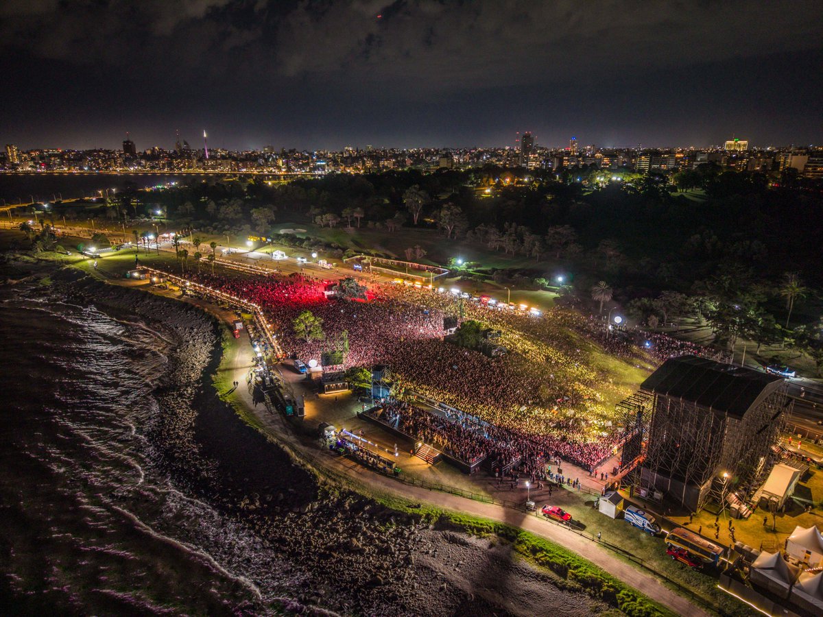 LaVela_Oficial's tweet image. 🐽🇺🇾
Muchísimas gracias de corazón!!

La historia sigue y la fiesta también!
🙌🙌🙌🙌
Festejar para sobrevivir!!!

🗓 13/12 / URU / MVD /  Rambla de Punta Carretas

🤘🤘🤘
#lavelapuerca #lavelapuerca30 #lvp30