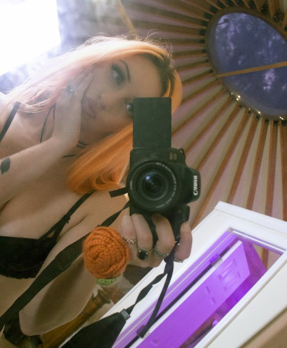 SweetestLegacy's tweet image. Took a picture of the prettiest thing I could find