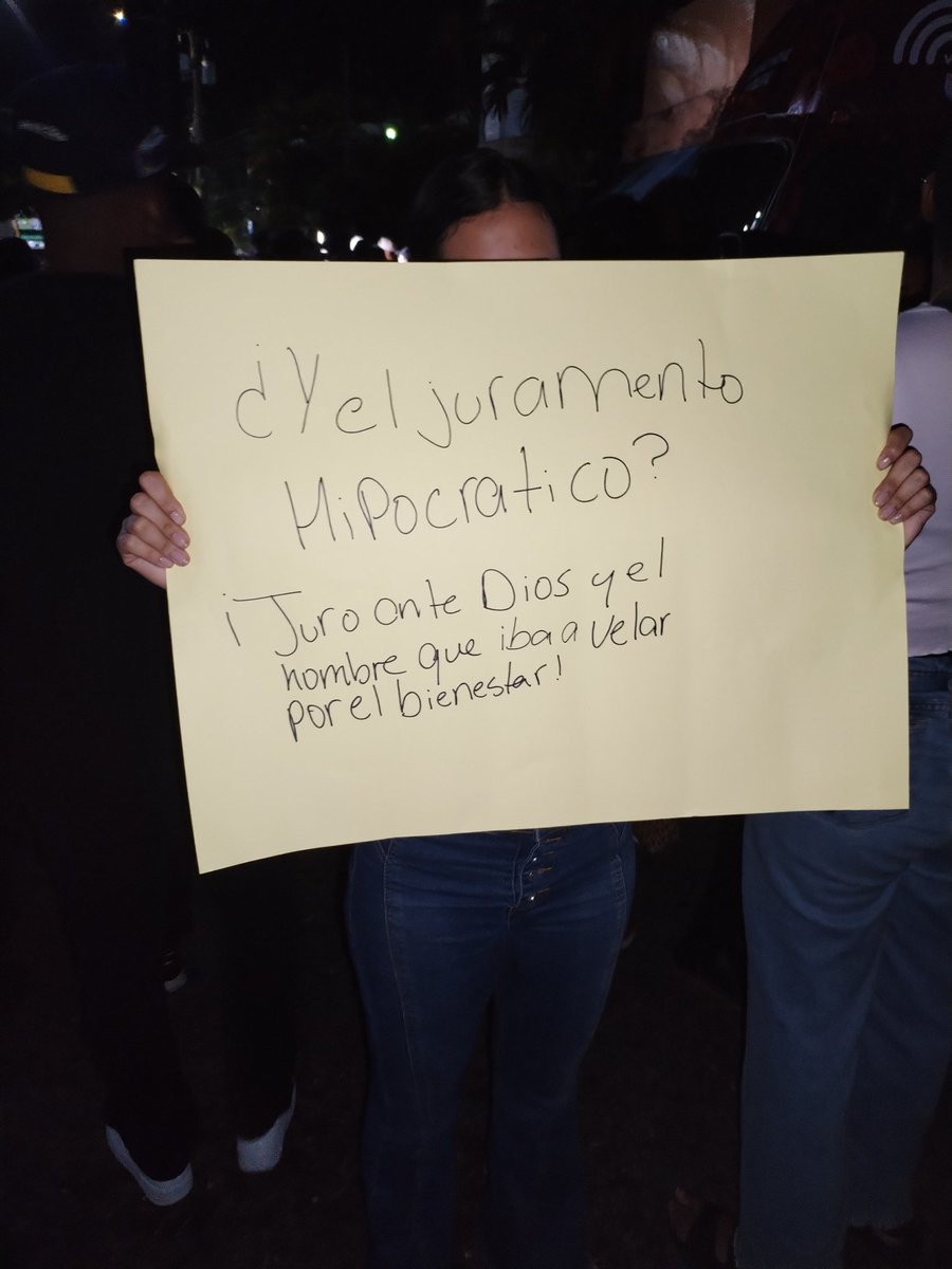 ankheset's tweet image. ¡¿Y el juramento hipocrático?!
#JusticiaporSenasa 🔥🙌🏽🇩🇴✨