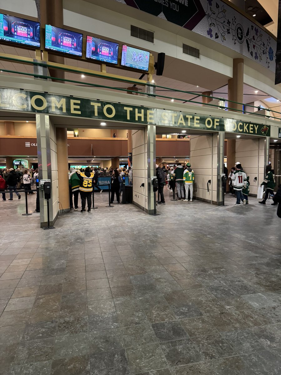 MnCop's tweet image. Let’s go Wild!!!