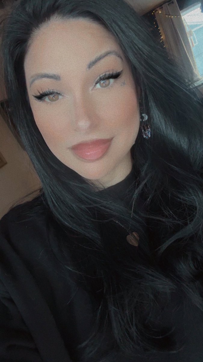 ⛧ ♰ 🌹𝐻𝒶𝓊𝓃𝓉𝑒𝒹_𝑔𝒾𝓇𝓁 🌹 ♰ ⛧ tweet media