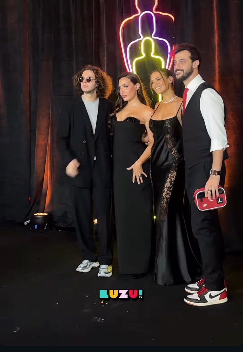 LOS AMO CON TODO MI CORAZÓN #AntesQueNadie #LuzuTv #MartinFierroStreaming