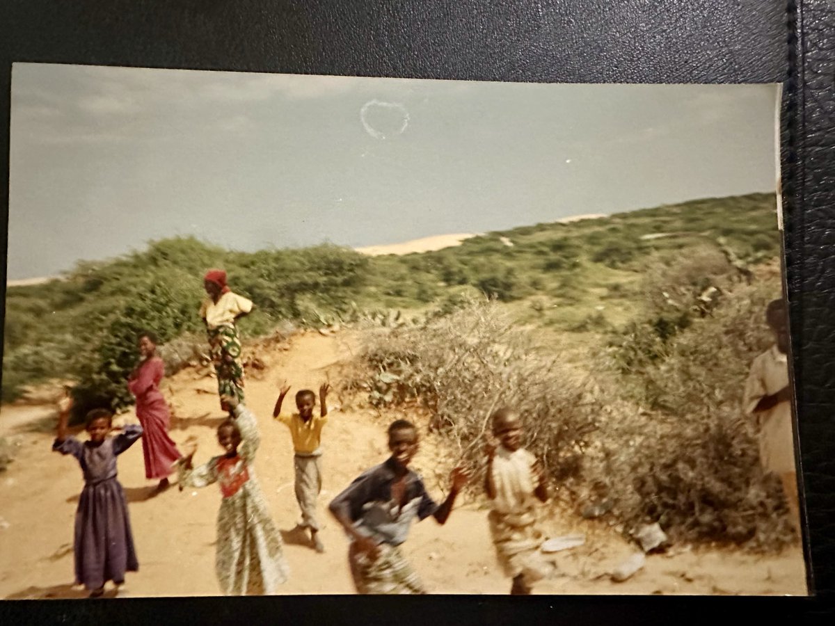 PeterDowding2's tweet photo. @RapidResponse47 @IlhanMN I took this picture 32 years ago, was this you and your future husband @IlhanMN ? https://t.co/7XGucdxU0d