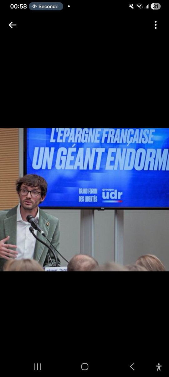 _Alextincteur's tweet photo. @AllegretPilot Pas à nous Alex. 
Super choix de sonnerie sinon ! https://t.co/lXVnpOVcX8