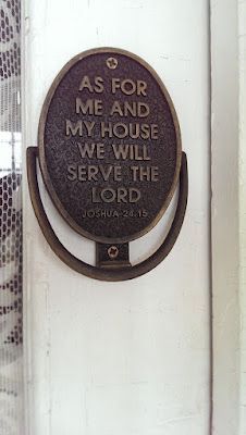 I am happy that I can finally serve the truth. Step 349 of 365

IT IS YOUR GREATEST JOY, it is your greatest happiness and it is your greatest contentment to finally serve the truth. Your past has been frustrated and dismal because you have attempted to serve things without