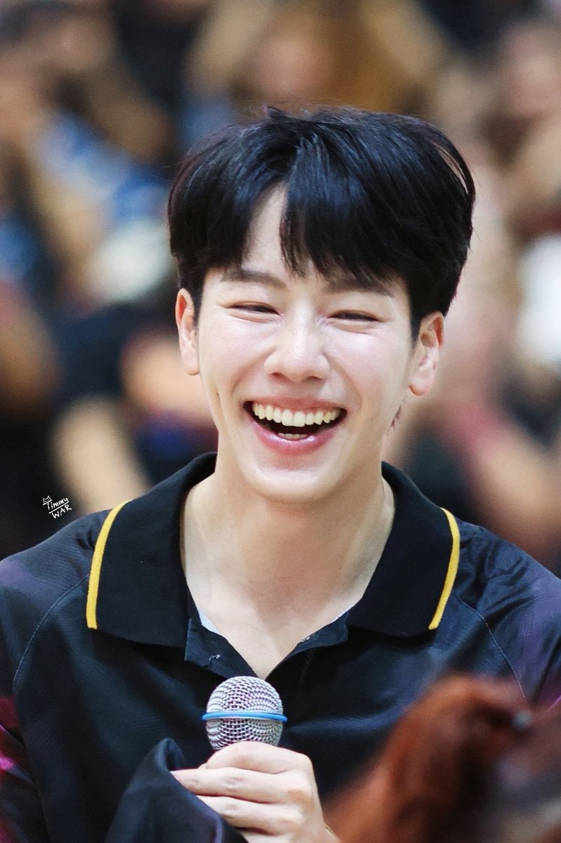 T2WarPP's tweet photo. รักรอยยิ้มของคุณจัง ❤️🤍
13.12.25

#กีฬาหลีสูxหยิ่นวอร์ #T2War
YINWAR LEESOO SPORTS DAY #warwanarat @warwanarat
#yinyin_anw @yinyin_anw https://t.co/ENh4LWRJZS
