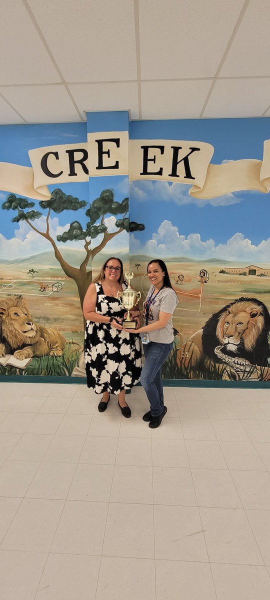 Lyons Creek Middle School tweet media