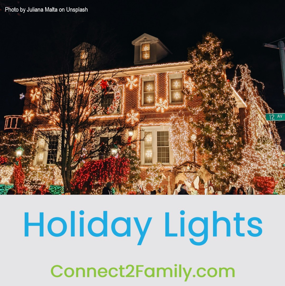 _Connect2Family's tweet image. Holiday decorations fill the neighborhoods.  Some holiday movies revolve around decorations.  Take and picture of your decorations and share them will family.  #HolidayDecorations  #HolidayLights #FamilyHistory #AdventCalendar