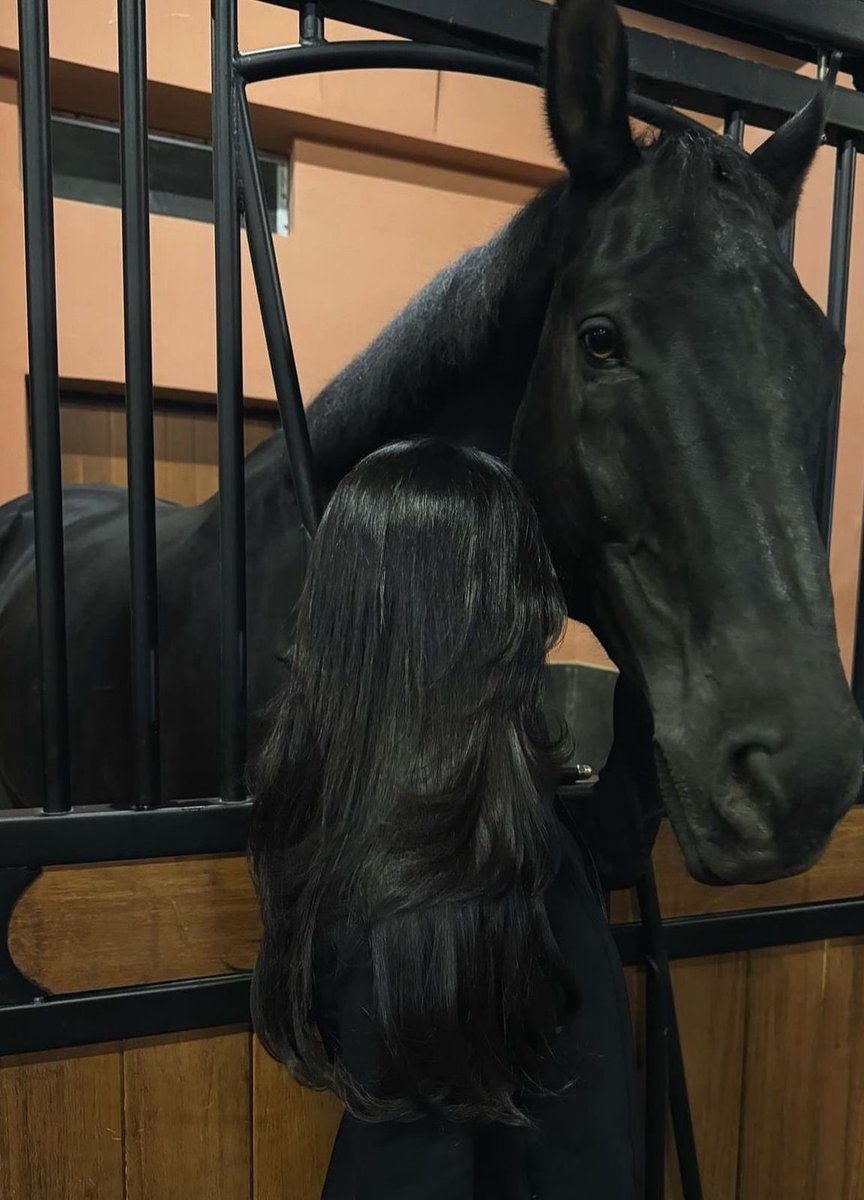 بحر 🌊 (@butterflless) on Twitter photo 