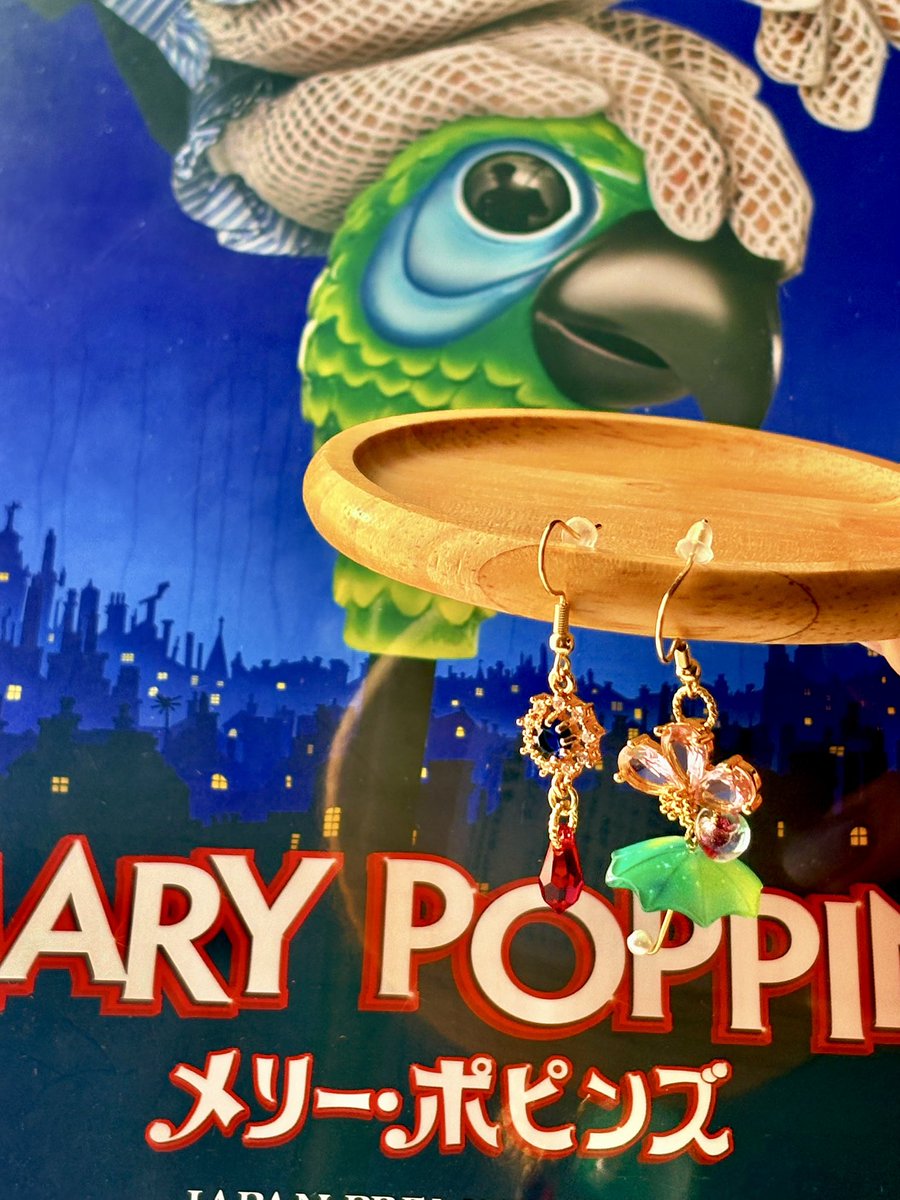 美しい❢マリア様と回文珠のブレス❥ monet*さん(@monet1114_1840 )の個展で、カスタムアクセサリー作って