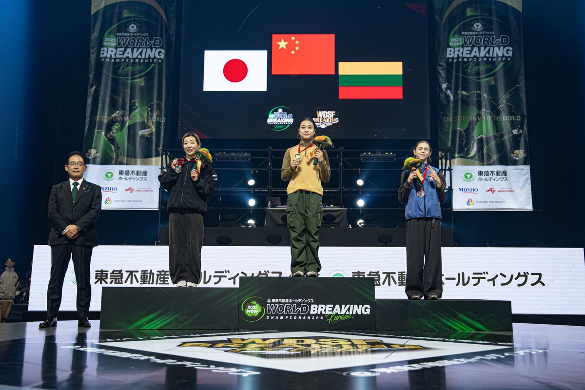 ULTREX_official's tweet photo. ◤PICK UP◢
「WDSF 世界ブレイキン選手権」でShigekixが初優勝し日本勢が表彰台独占、女子は中国のRoyalが初優勝
大会は福岡県で開催。男子は2024年のISSIN(菱川一心)に続きShigekix(半井重幸)が優勝した
📸JDSF(@jdsf_breaking)
https://t.co/EKHcQ3PHtG
#ULTREX #Breaking #ブレイキン https://t.co/4f6tR51Dea