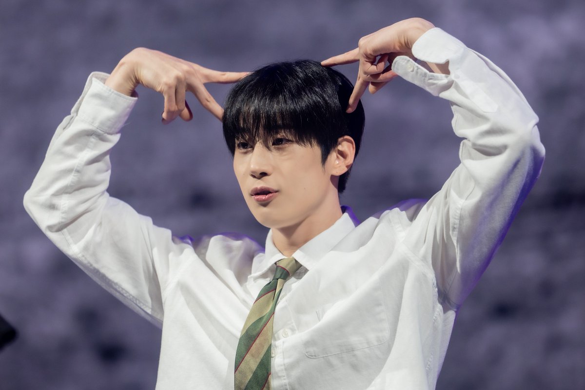 GrandStarCon's tweet photo. ��าพกิจกรรม FanSign / Meet and Greet งานคอนเสิร์ต  2025 HAN SEUNG WOO LIVE : CHILL ON STAGE in BANGKOK 

ทางทีมผู้จัดขอขอบพระคุณผู้ร่วมงานทุกท่านเป็นอย่างยิ่ง🙏

--------------------------------------------

Photos of the FanSign / Meet and Greet from  2025 HAN SEUNG WOO LIVE : CHILL ON STAGE in BANGKOK 

We’re truly grateful to everyone who joined us.🙏

#CHILL_ON_STAGEinBKK
#2025HANSEUNGWOOinBKK
#29พฤศจิกาไปชิลล์คอนฮันซึงอู
#CQENTERTAINMENT #INNIQUE
#GrandStarConnext