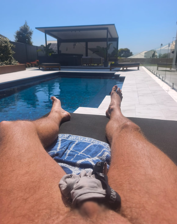 Delicious day.

4 digits banked by 1pm, 50 minute cardio session completed.

Now some lunch &amp; to relax by My luxury pool, maybe casually screw some more wallets.

Want it to be you? Don't use words, use your wallet or be ignored...

youpay.me/MasterMichael85

findom