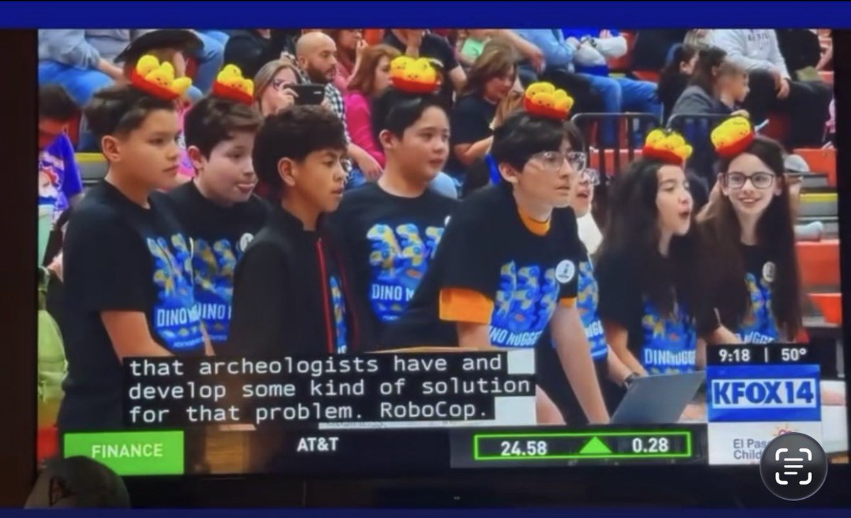 gina moon tweet media