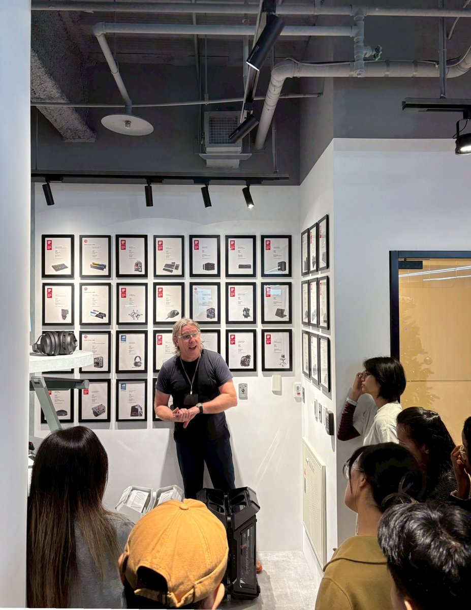 cre8consulting's tweet photo. We were delighted to host international students from National Taipei University of Education at our studio.
Our founder, Kris, delivered a talk on the #design industry and embracing new challenges. We wish them all the best in their future #careers.
#education #university https://t.co/fK02VkGS9h