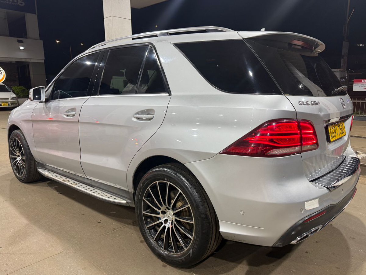 OneSamaz_'s tweet photo. 7 days isina kutengwa, what could be the problem?
No swipe and top
Mercedes benz GLE 350 d 
$26000
2016 model
Call app 0772755528 https://t.co/Ht33JpP9Cg