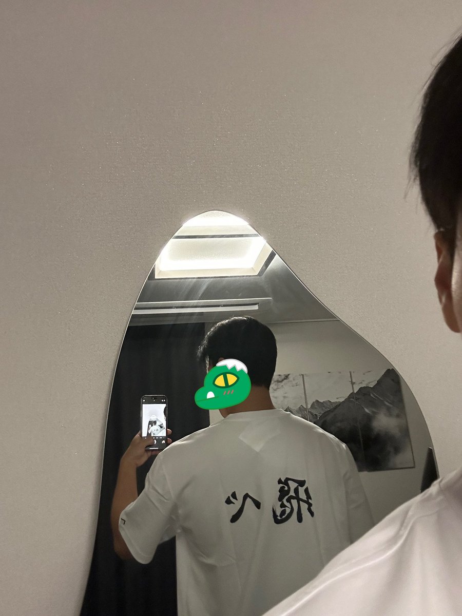 韓国のハイキューpopup行くしTシャツも着るくらいちゃんとオタクのサンちゃんです！かわいい(;ᴗ;)