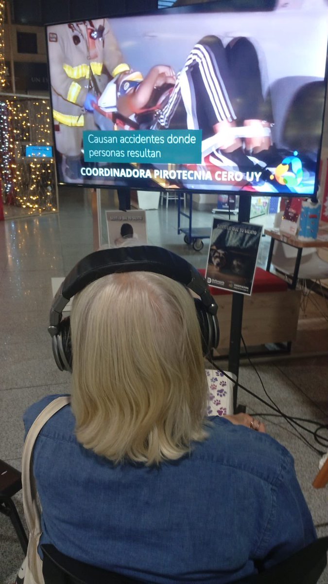 3 días en el Mercado Agrícola de Montevideo compartiendo nuestra campaña “Sentí lo que yo siento”. 
Invitamos a vivir en primera persona lo que sienten muchas personas con TEA y los animales frente a la pirotecnia.