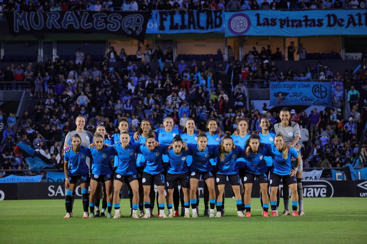 #Belgrano 🔵 es CAMPEÓN de la Primera División del Fútbol Femenino de AFA🇦🇷

¡Las Piratas 🏴‍☠️ derrotaron 2-0 a Racing en Córdoba y lograron su 1er título!

🏆Sólo 6 clubes fueron campeones de Liga AFA⬇️
#Boca 29
#River 11
#UAIUrquiza 5
#SanLorenzo 4
#Newells 1
#Belgrano 1🆕