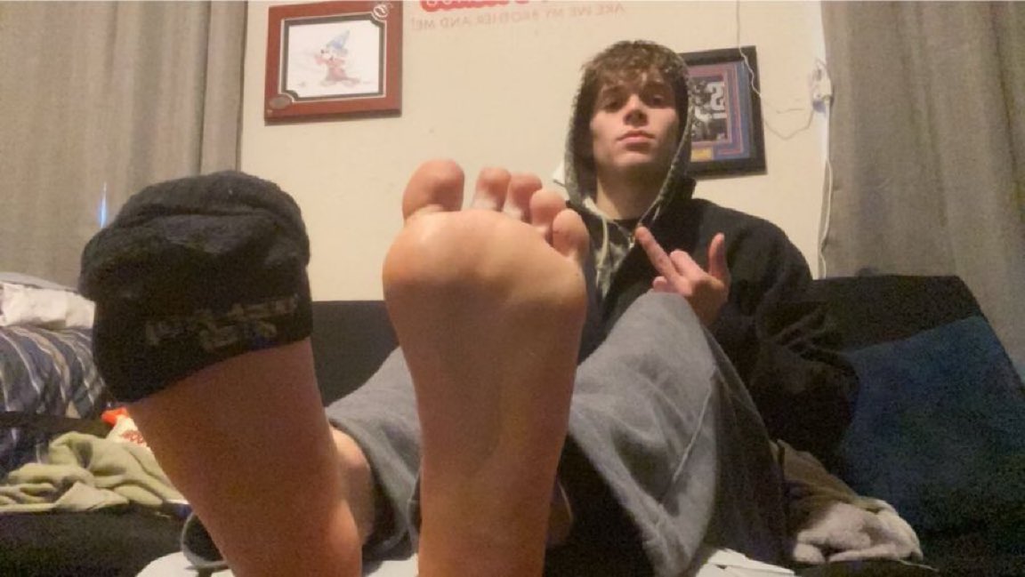 _MasterColt's tweet image. Serve and obey losers. Taking everything from you is what I do. DMs open