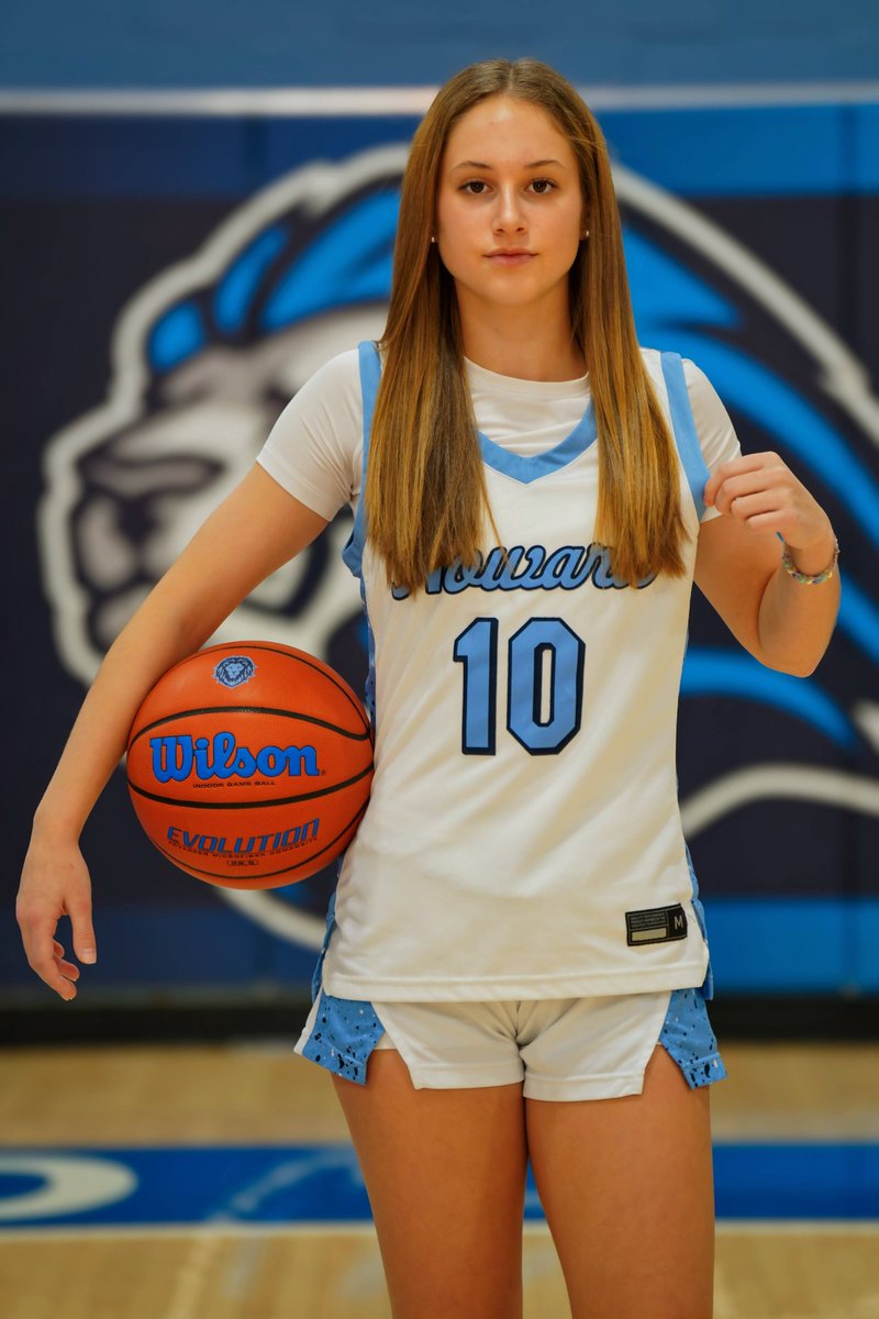 maggie_mac2028's tweet photo. Media Day #2 https://t.co/IYxDBXNIhk