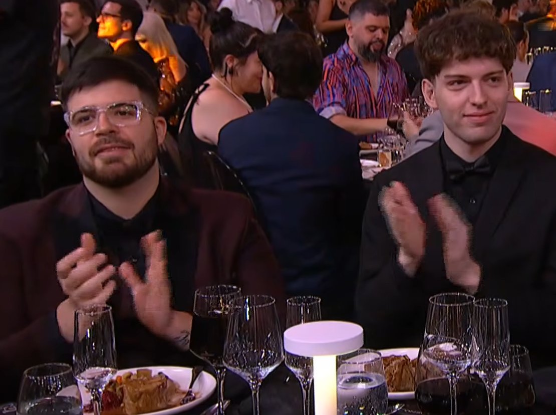 Les robaron, pero todos sabemos que era de ustedes #MartinFierroStreaming