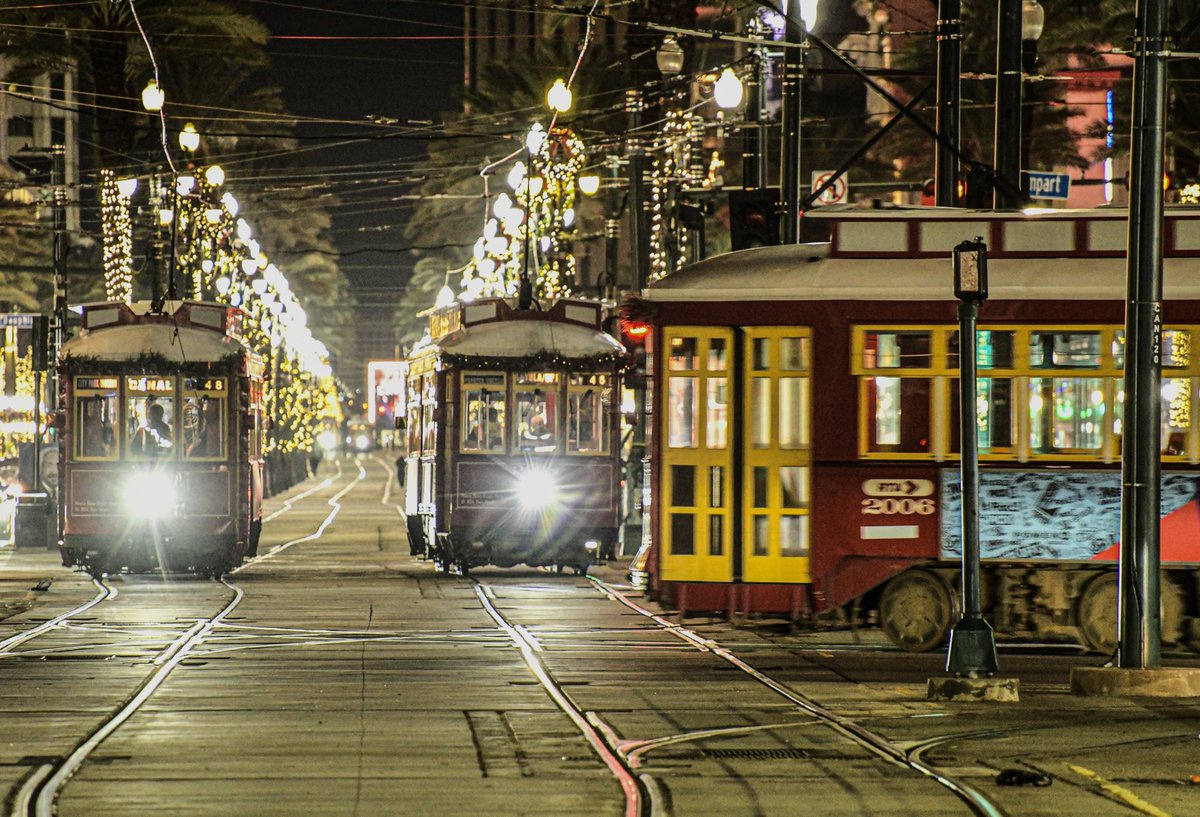 Rush hour on Canal, New Orleans