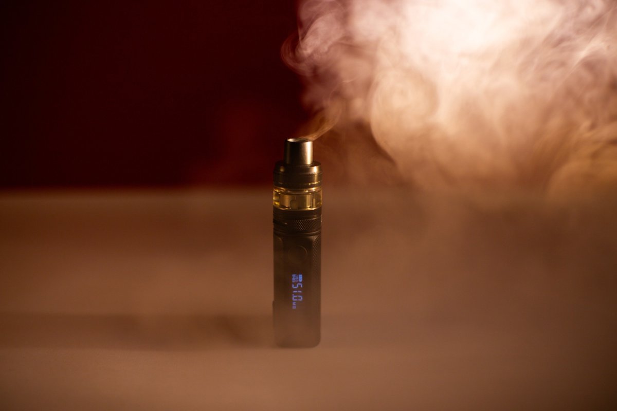 NewsMedical's tweet image. New research links e-cigarette use to a higher heart attack risk - especially in former smokers. Vaping may not be the safer option many believe. 🚭💔 Curious about the numbers? Read more: news-medical.net/news/20251214/… #Heart #Health #Vaping @BMC_GPH