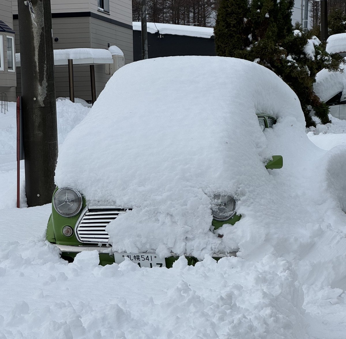 丸雪 雪ミニ くそっミクカラーにしておけば（違 いやー今日の雪は重かったですね