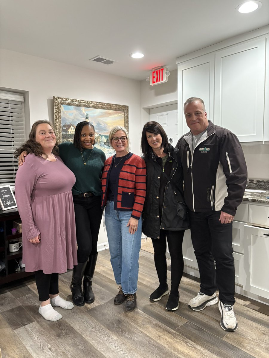 JohnGaltRob's tweet photo. My wife and I pictured with three of the amazing ladies who staff Lighthouse For Life, an incredible organization that helps guide and minister to young women who have been rescued from the sex slave industry of human trafficking. If you would like to get involved by volunteering or financially supporting Lighthouse, please visit their FB page.

@lighthouse4life @RyanSteckAuthor @TheRealBookSpy #joeoshanick #christytabrizi #author #AuthorsOfTwitter #johngalt #thrillerbooks #humantrafficking