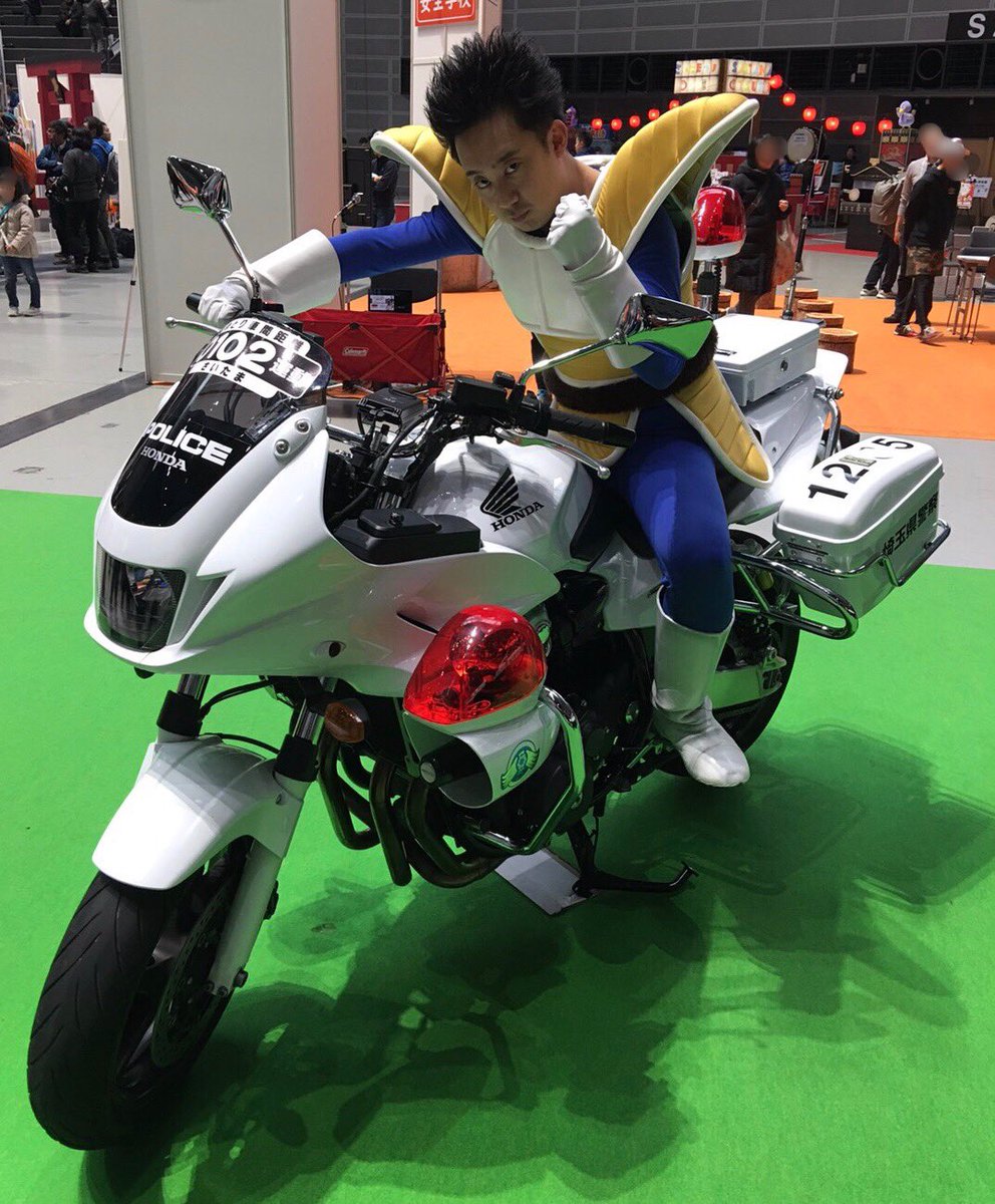 本日14時から、このオレが一日警察官になり、茅ケ崎駅北口ペデストリアンデッキにおいて特殊詐欺撲滅出陣式を行うぞ！

フン…悪人のオレにたのむとは…