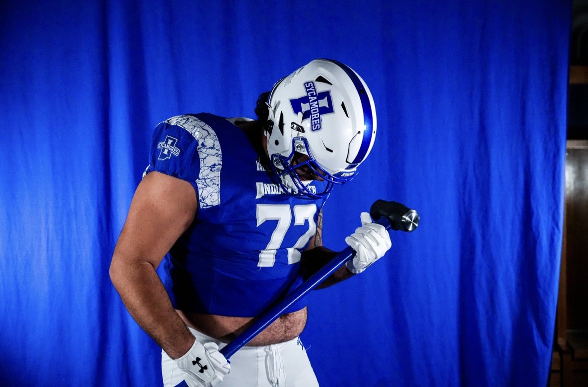 julian young tweet media