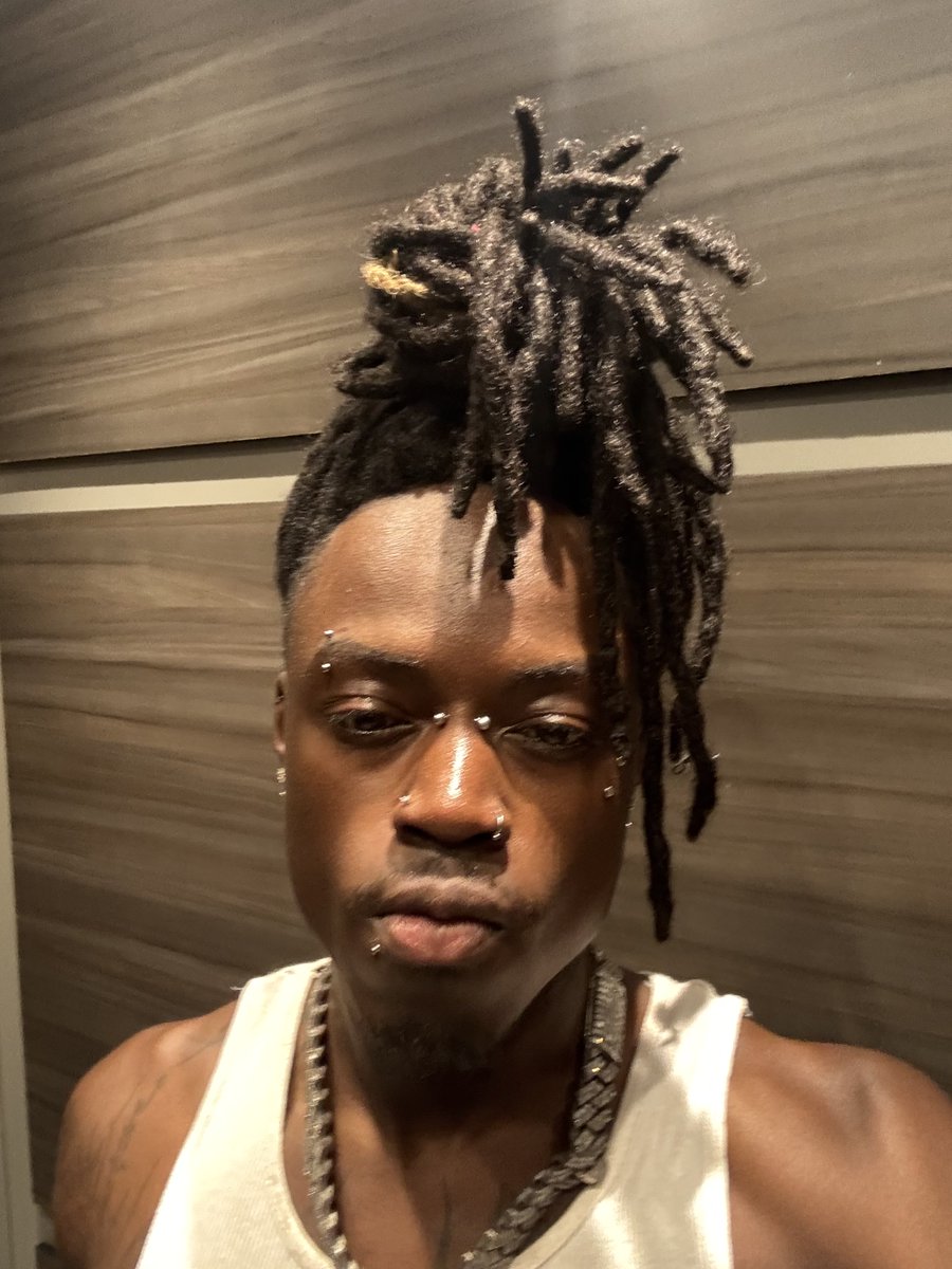 Mr. $KI ⛷️ tweet media