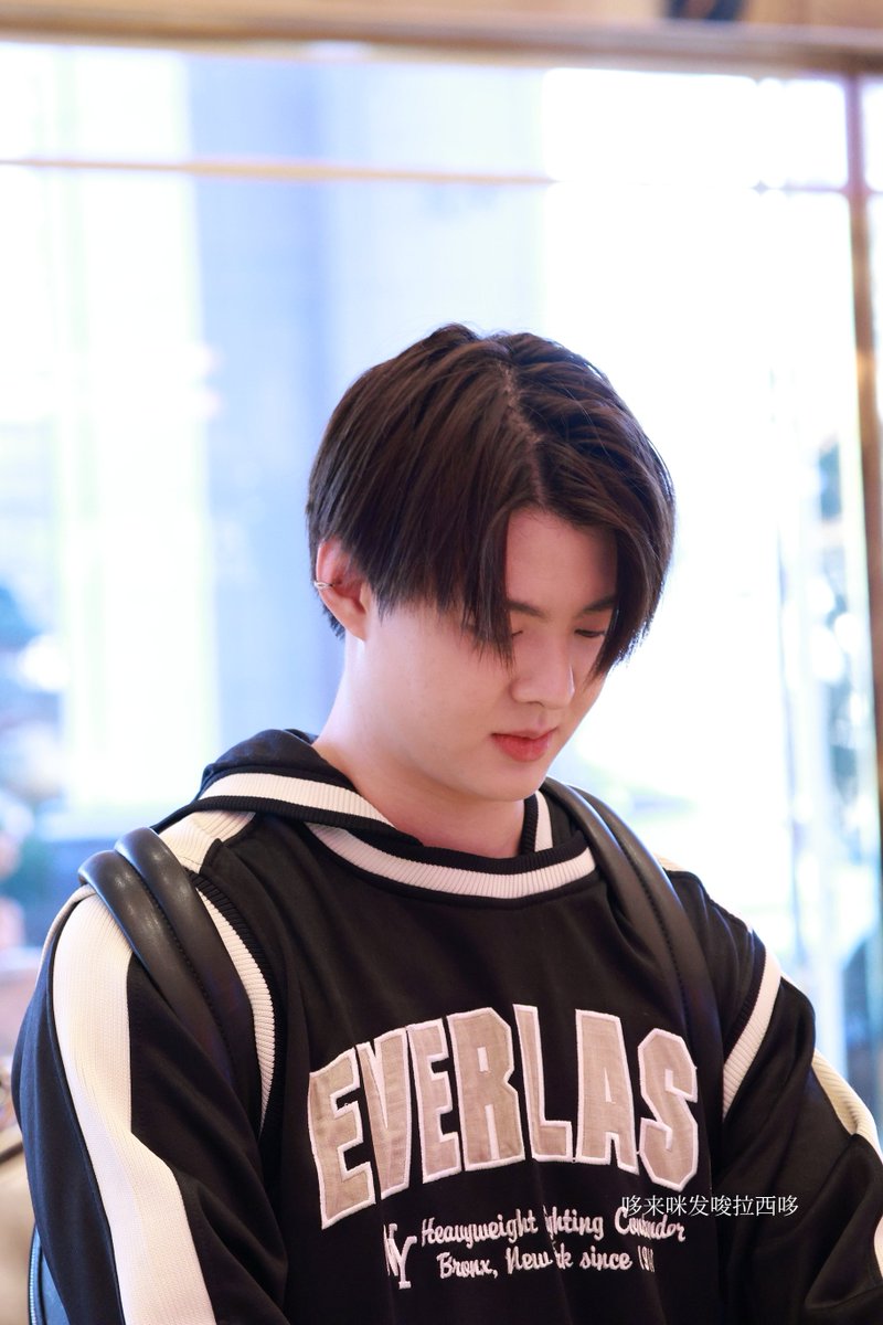✈
#SaintinHangzhou 
#Saint_sup #MingEr #เซ้นต์ศุภพงษ์