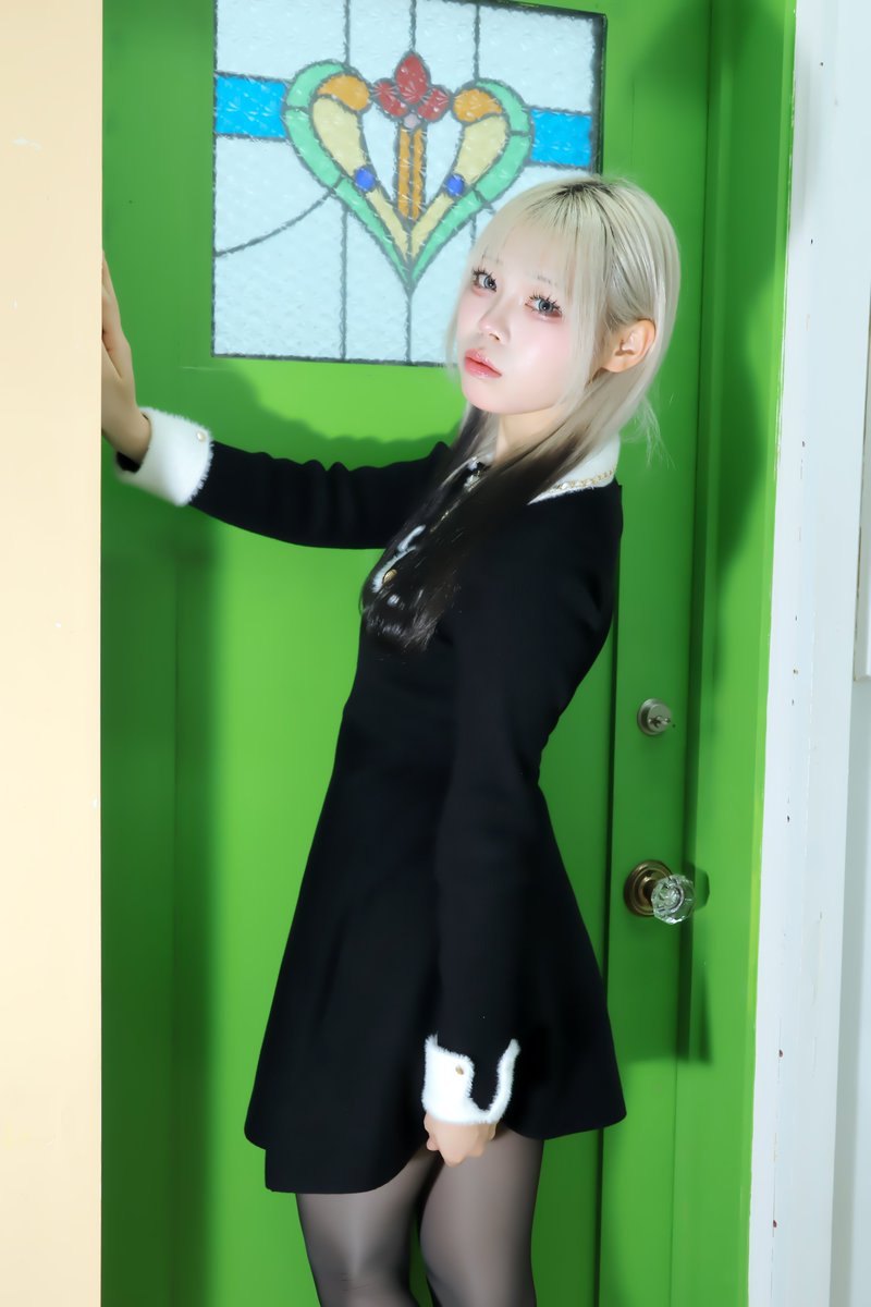 【2025/12/24 16:00掲載分】
12/14 スタジオ ネロリ  10/32
#PhotoFleur撮影会 #フォトフル (<a href="/photofleur_/">PhotoFleur撮影会</a>)
model: #瀬野ありす さん (<a href="/Alice_Fleur_/">瀬野ありす_Fleur</a>  )
#非時香果フォト

Canon EOS R10
SIGMA Contemporary 16-300mm F3.5-6.7 DC OS

【送信側】
JINBEI ワイヤレストリガー TR-Q8
【受信側】
JINBEI