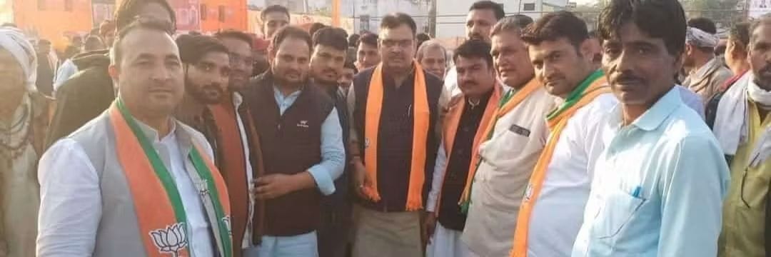 राजस्थान के विकासपुरुष व कर्मशील मुख्यमंत्री माननीय भजनलाल शर्मा जी को जन्मदिवस की हार्दिक बधाई एवं शुभकामनाएँ।
प्रभु श्रीरामजी से आपके उत्तम स्वास्थ्य, दीर्घायु एवं निरंतर यशस्वी नेतृत्व की मंगलकामना करता हूँ। <a href="/BhajanlalBjp/">Bhajanlal Sharma</a>