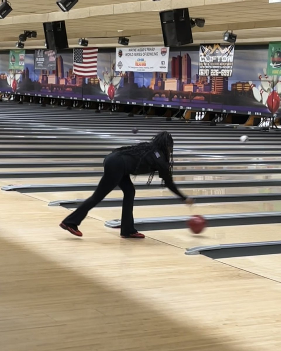 CoachScottKirby's tweet photo. #International girls #Bowling beat Independence 1348-483 Thursday! The Lions were led by Mamadi’s 243 series, Kalex’s 247 series &amp; Raeden’s 273 series. Click here to support. https://t.co/AtsBJqVHIu https://t.co/kkgoQhSr5O
