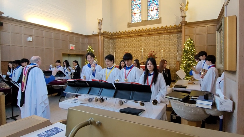 RmillsR's tweet photo. A few glimpses at today's 2nd TCS Carol Service - marking 100 years of these celebrations at the School on the Hill. As always, grateful to work with so many talented young musicians! https://t.co/KV7zor0Rg0